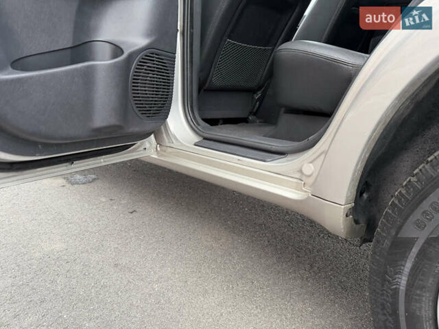 Хендай Туксон, об'ємом двигуна 1.98 л та пробігом 168 тис. км за 8899 $, фото 56 на Automoto.ua