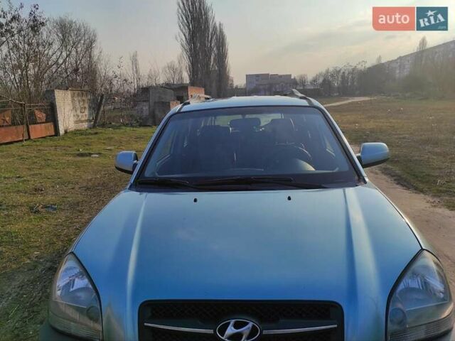 Хендай Туксон, объемом двигателя 1.99 л и пробегом 210 тыс. км за 10200 $, фото 5 на Automoto.ua