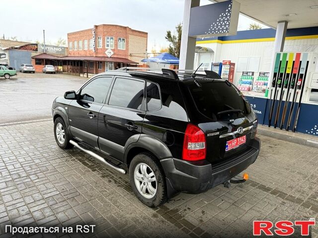 Хендай Туксон 2008 в Вознесенске на Automoto.ua Хендай Туксон, объемом двигателя 2 л и пробегом 257 тыс. км за 7800 $, фото 3 на Automoto.ua