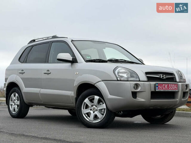 Хендай Туксон, об'ємом двигуна 1.98 л та пробігом 168 тис. км за 8899 $, фото 9 на Automoto.ua