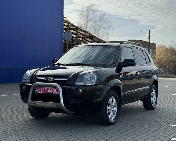 Хендай Туксон, объемом двигателя 2 л и пробегом 225 тыс. км за 8000 $, фото 1 на Automoto.ua