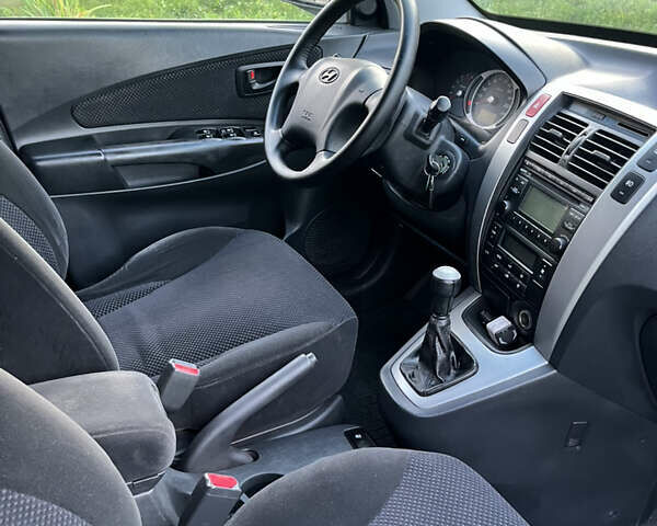 Хендай Туксон, объемом двигателя 0 л и пробегом 315 тыс. км за 7999 $, фото 56 на Automoto.ua