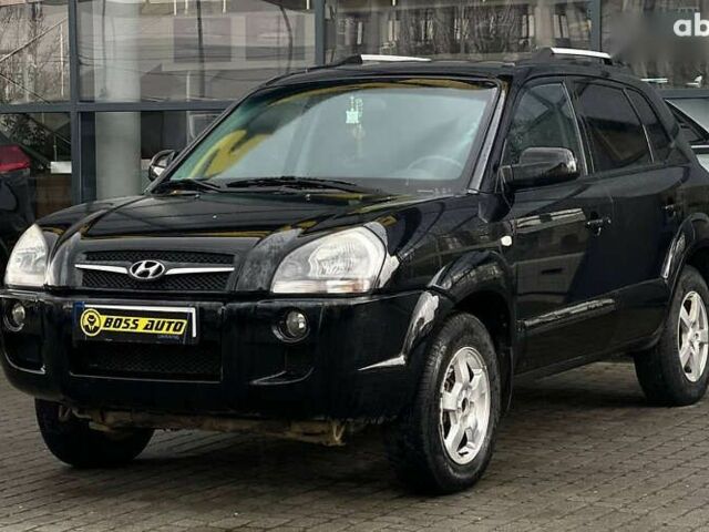 Хендай Туксон, объемом двигателя 2 л и пробегом 244 тыс. км за 9200 $, фото 2 на Automoto.ua
