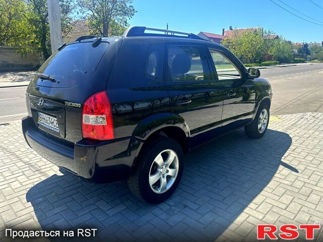 Хендай Туксон, объемом двигателя 2 л и пробегом 0 тыс. км за 8000 $, фото 4 на Automoto.ua