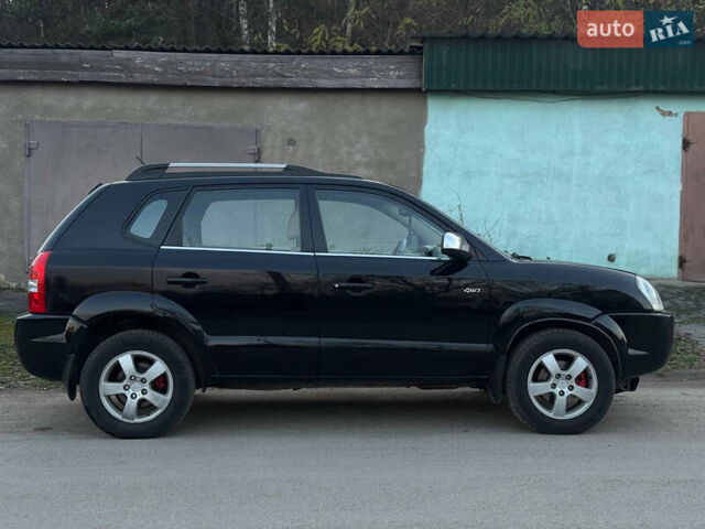 Хендай Туксон, объемом двигателя 2 л и пробегом 360 тыс. км за 6300 $, фото 12 на Automoto.ua