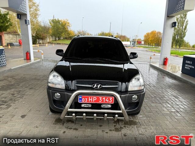 Хендай Туксон 2008 в Вознесенске на Automoto.ua Хендай Туксон, объемом двигателя 2 л и пробегом 257 тыс. км за 7800 $, фото 6 на Automoto.ua