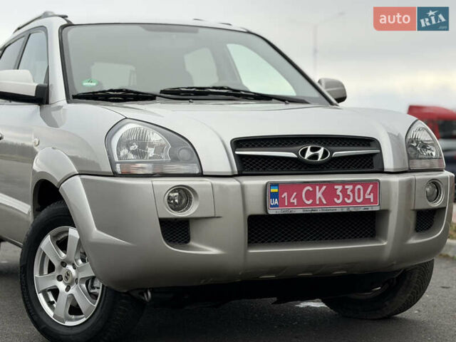 Хендай Туксон, об'ємом двигуна 1.98 л та пробігом 168 тис. км за 8899 $, фото 10 на Automoto.ua