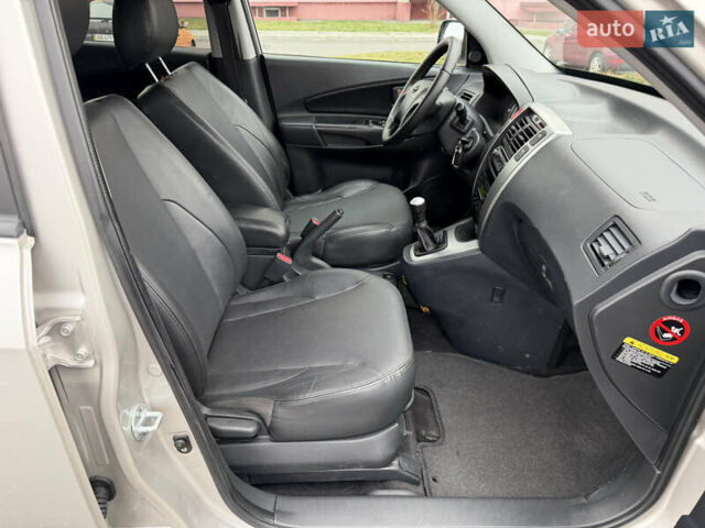 Хендай Туксон, об'ємом двигуна 1.98 л та пробігом 168 тис. км за 8899 $, фото 73 на Automoto.ua