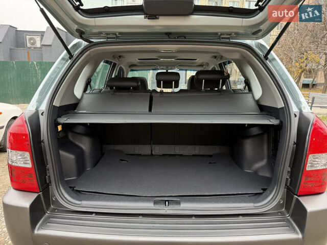 Хендай Туксон, об'ємом двигуна 0 л та пробігом 48 тис. км за 11800 $, фото 21 на Automoto.ua
