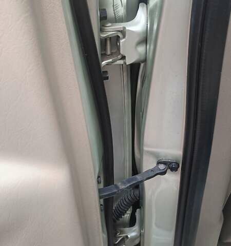 Хендай Туксон, об'ємом двигуна 2 л та пробігом 96 тис. км за 8500 $, фото 7 на Automoto.ua