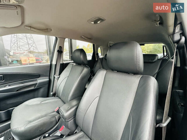 Хендай Туксон, объемом двигателя 2 л и пробегом 190 тыс. км за 8900 $, фото 18 на Automoto.ua