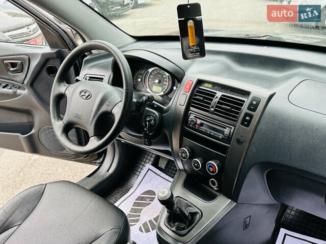 Хендай Туксон, объемом двигателя 2 л и пробегом 190 тыс. км за 8900 $, фото 34 на Automoto.ua
