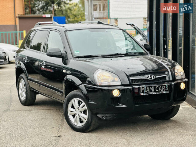 Хендай Туксон, объемом двигателя 2 л и пробегом 190 тыс. км за 8900 $, фото 10 на Automoto.ua