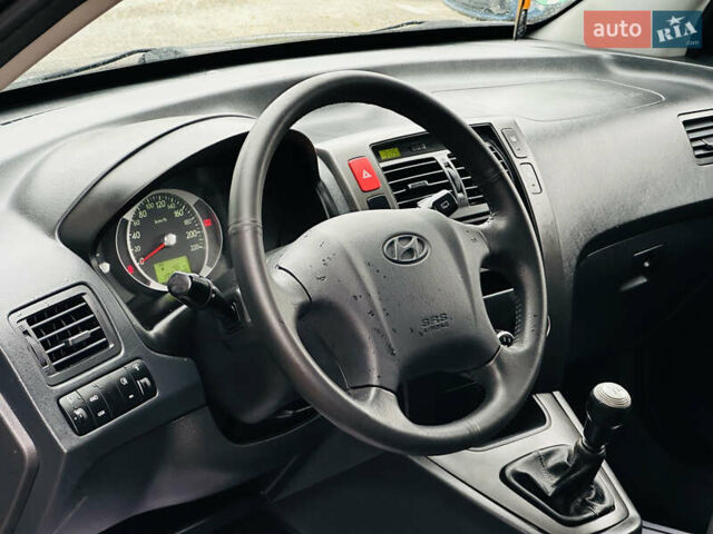 Хендай Туксон, объемом двигателя 2 л и пробегом 190 тыс. км за 8900 $, фото 38 на Automoto.ua