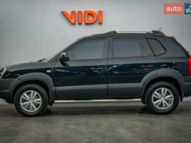 Хендай Туксон, объемом двигателя 2 л и пробегом 209 тыс. км за 9839 $, фото 2 на Automoto.ua