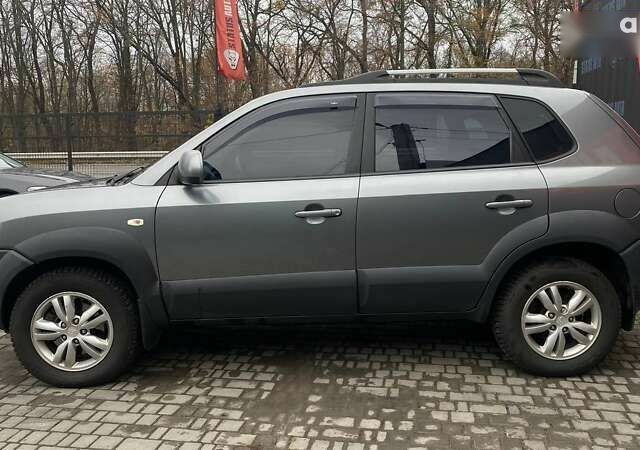 Хендай Туксон, об'ємом двигуна 0 л та пробігом 174 тис. км за 9500 $, фото 3 на Automoto.ua
