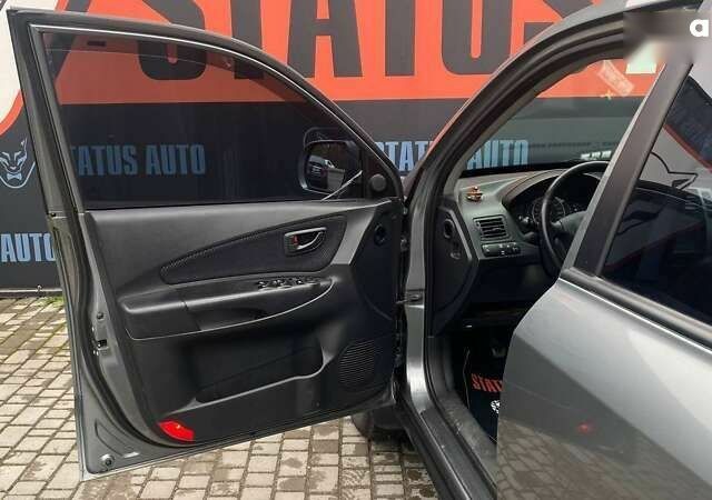 Хендай Туксон, об'ємом двигуна 0 л та пробігом 174 тис. км за 9500 $, фото 10 на Automoto.ua