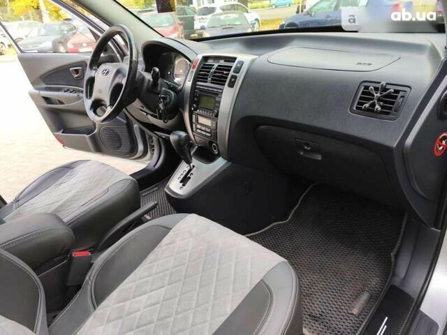 Хендай Туксон, об'ємом двигуна 0 л та пробігом 112 тис. км за 10950 $, фото 12 на Automoto.ua