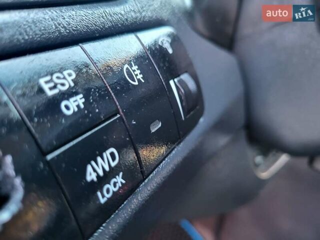 Хендай Туксон, объемом двигателя 2 л и пробегом 213 тыс. км за 10400 $, фото 82 на Automoto.ua