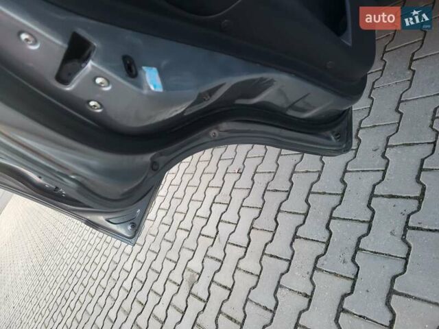 Хендай Туксон, объемом двигателя 2 л и пробегом 213 тыс. км за 10400 $, фото 67 на Automoto.ua