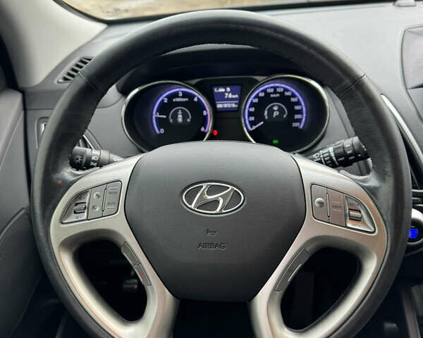 Хендай Туксон, объемом двигателя 2 л и пробегом 187 тыс. км за 14700 $, фото 25 на Automoto.ua