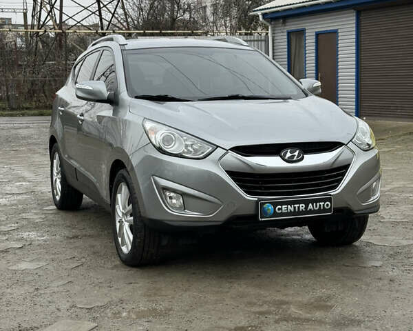 Хендай Туксон, объемом двигателя 2 л и пробегом 187 тыс. км за 14700 $, фото 8 на Automoto.ua