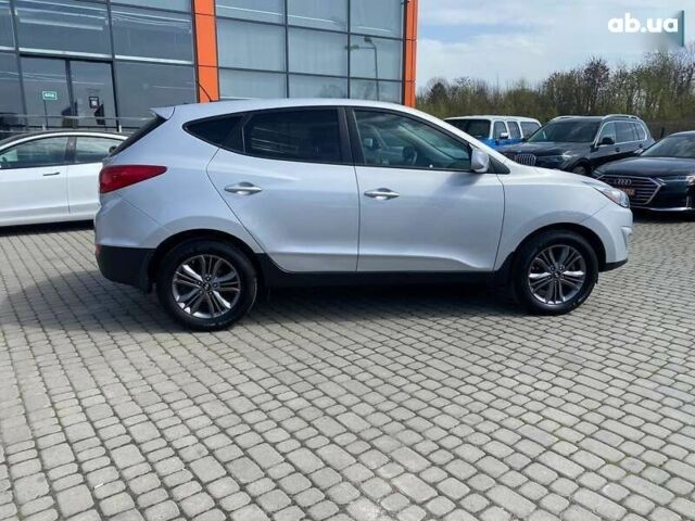 Хендай Туксон, об'ємом двигуна 2 л та пробігом 180 тис. км за 13900 $, фото 7 на Automoto.ua