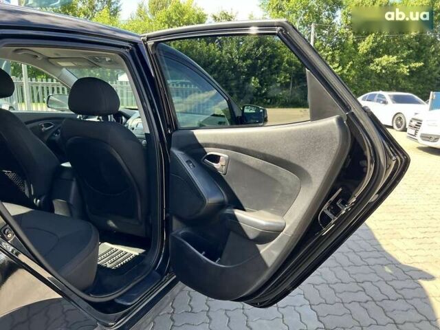 Хендай Туксон, объемом двигателя 2 л и пробегом 164 тыс. км за 11490 $, фото 25 на Automoto.ua
