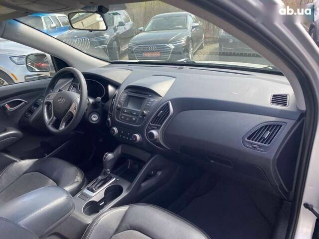 Хендай Туксон, об'ємом двигуна 2 л та пробігом 180 тис. км за 13900 $, фото 8 на Automoto.ua