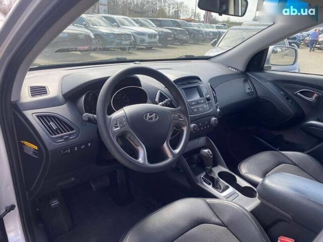 Хендай Туксон, об'ємом двигуна 2 л та пробігом 180 тис. км за 13900 $, фото 10 на Automoto.ua