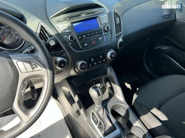 Хендай Туксон, объемом двигателя 2 л и пробегом 164 тыс. км за 11490 $, фото 18 на Automoto.ua