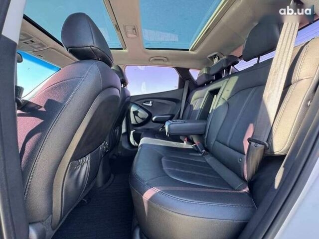 Хендай Туксон 2014 у Києві на Automoto.ua Хендай Туксон, об'ємом двигуна 2 л та пробігом 156 тис. км за 15500 $, фото 15 на Automoto.ua