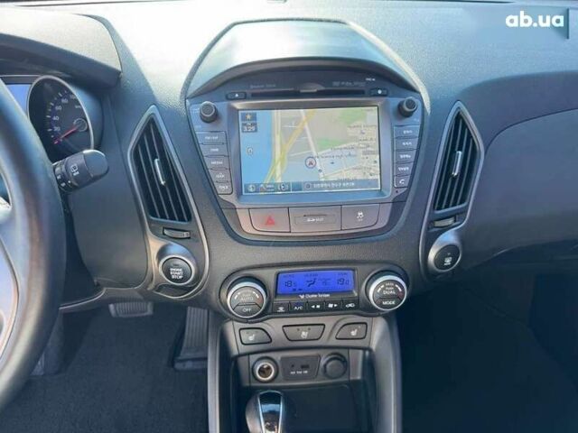 Хендай Туксон 2014 у Києві на Automoto.ua Хендай Туксон, об'ємом двигуна 2 л та пробігом 156 тис. км за 15500 $, фото 9 на Automoto.ua