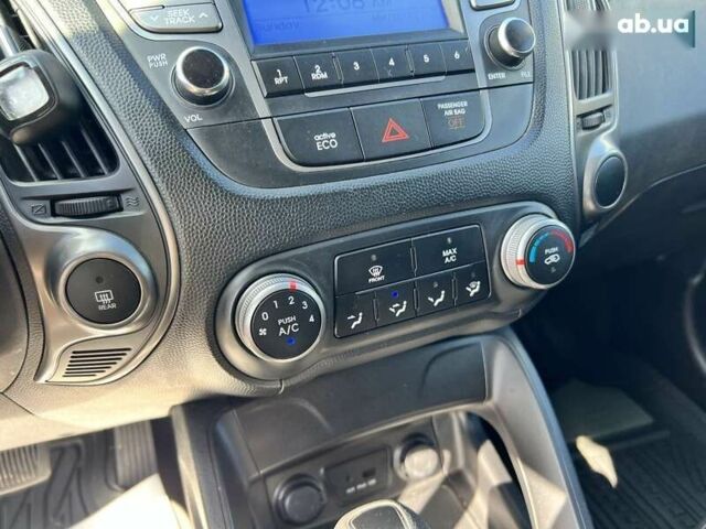 Хендай Туксон 2014 у Нововолинськ на Automoto.ua Хендай Туксон, об'ємом двигуна 2 л та пробігом 164 тис. км за 11490 $, фото 20 на Automoto.ua