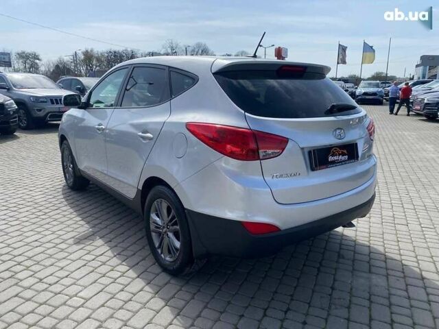 Хендай Туксон, об'ємом двигуна 2 л та пробігом 180 тис. км за 13900 $, фото 4 на Automoto.ua