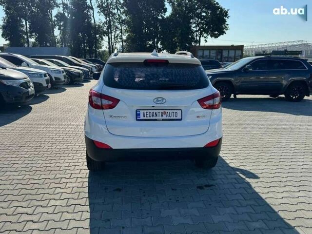 Хендай Туксон 2014 у Києві на Automoto.ua Хендай Туксон, об'ємом двигуна 2 л та пробігом 156 тис. км за 15500 $, фото 4 на Automoto.ua