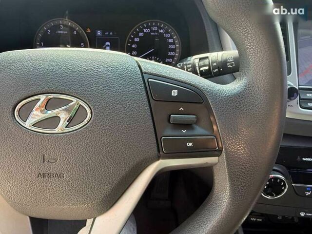 Хендай Туксон, об'ємом двигуна 1.7 л та пробігом 229 тис. км за 14900 $, фото 29 на Automoto.ua