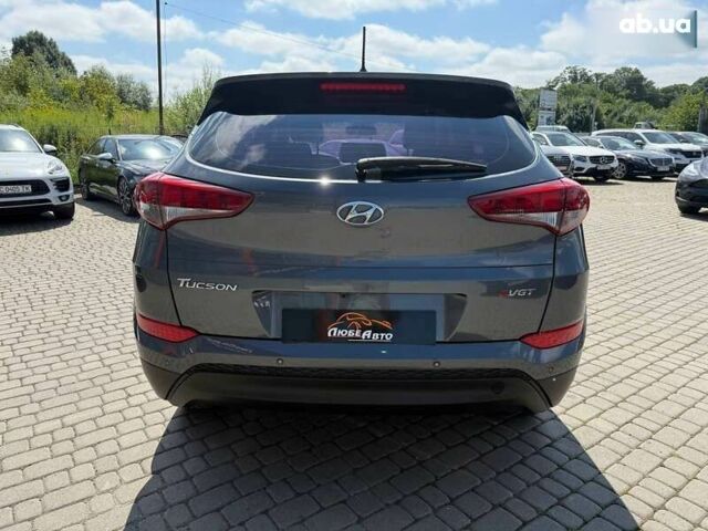 Хендай Туксон, об'ємом двигуна 1.7 л та пробігом 229 тис. км за 14900 $, фото 5 на Automoto.ua