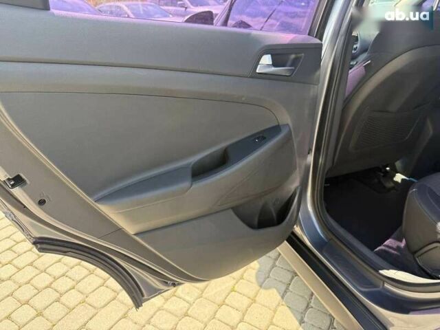 Хендай Туксон, об'ємом двигуна 1.7 л та пробігом 229 тис. км за 14900 $, фото 13 на Automoto.ua