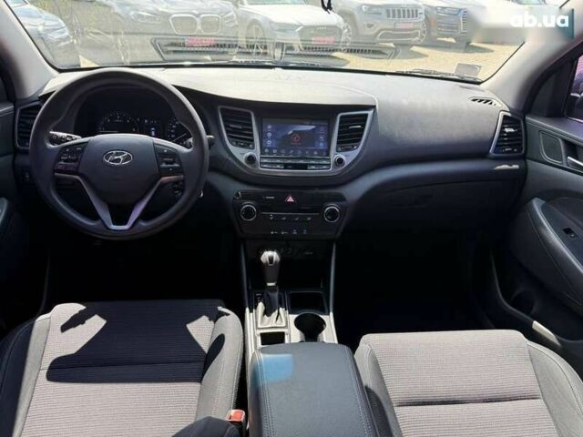 Хендай Туксон, об'ємом двигуна 1.7 л та пробігом 229 тис. км за 14900 $, фото 16 на Automoto.ua