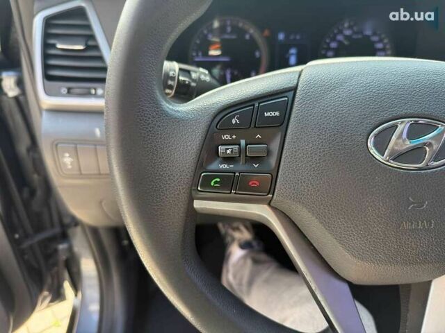 Хендай Туксон, об'ємом двигуна 1.7 л та пробігом 229 тис. км за 14900 $, фото 28 на Automoto.ua