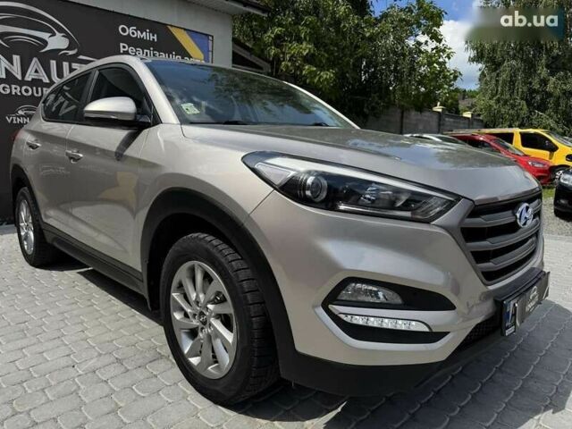 Хендай Туксон, объемом двигателя 2 л и пробегом 87 тыс. км за 17500 $, фото 15 на Automoto.ua