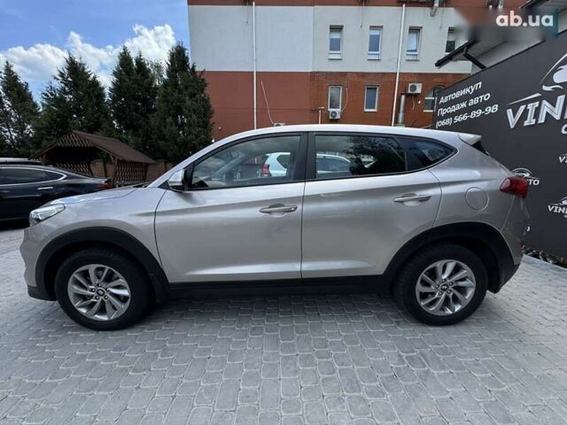 Хендай Туксон, объемом двигателя 2 л и пробегом 87 тыс. км за 17500 $, фото 9 на Automoto.ua