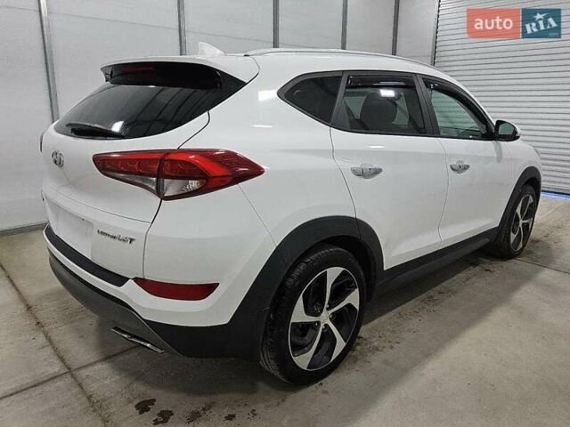 Хендай Туксон 2016 в Черновцах на Automoto.ua Хендай Туксон, объемом двигателя 1.59 л и пробегом 139 тыс. км за 2600 $, фото 2 на Automoto.ua