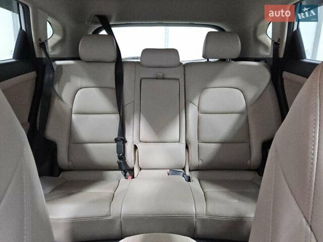 Хендай Туксон 2016 в Черновцах на Automoto.ua Хендай Туксон, объемом двигателя 1.59 л и пробегом 139 тыс. км за 2600 $, фото 9 на Automoto.ua