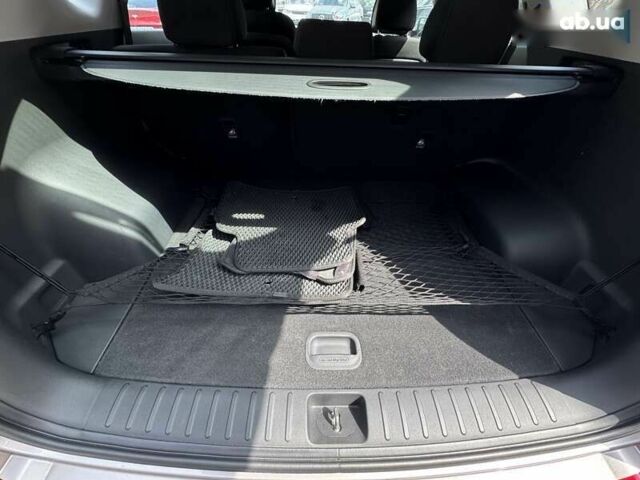 Хендай Туксон, объемом двигателя 2 л и пробегом 87 тыс. км за 17500 $, фото 19 на Automoto.ua