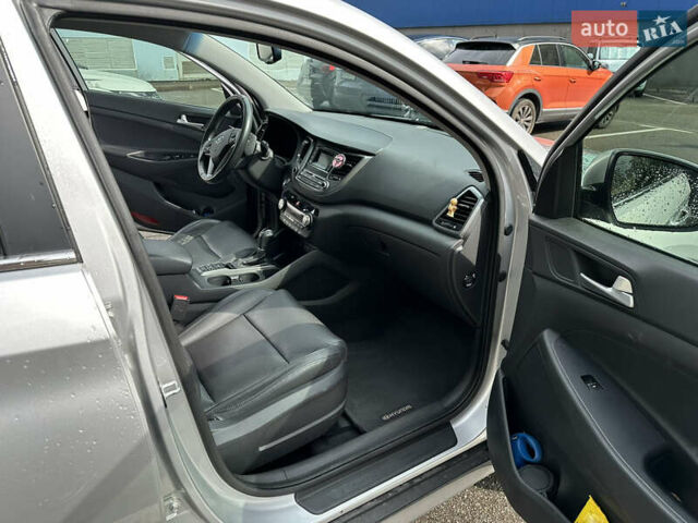 Хендай Туксон, об'ємом двигуна 2 л та пробігом 90 тис. км за 20500 $, фото 13 на Automoto.ua