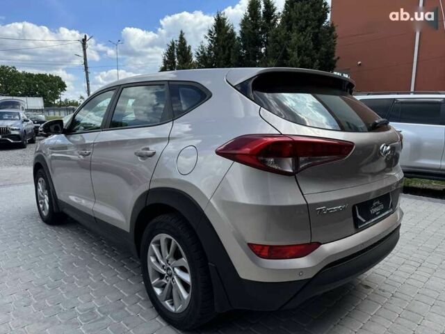 Хендай Туксон, объемом двигателя 2 л и пробегом 87 тыс. км за 17500 $, фото 10 на Automoto.ua