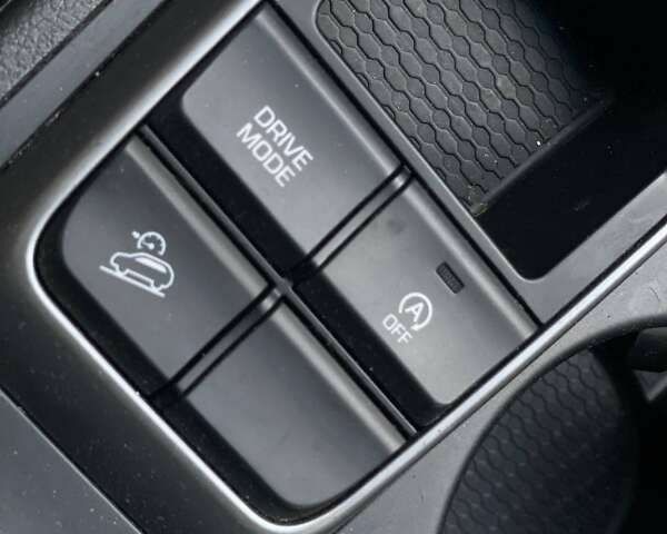 Хендай Туксон, объемом двигателя 1.7 л и пробегом 99 тыс. км за 15500 $, фото 29 на Automoto.ua