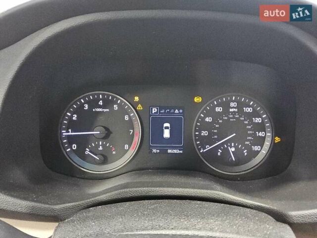 Хендай Туксон 2016 в Черновцах на Automoto.ua Хендай Туксон, объемом двигателя 1.59 л и пробегом 139 тыс. км за 2600 $, фото 8 на Automoto.ua